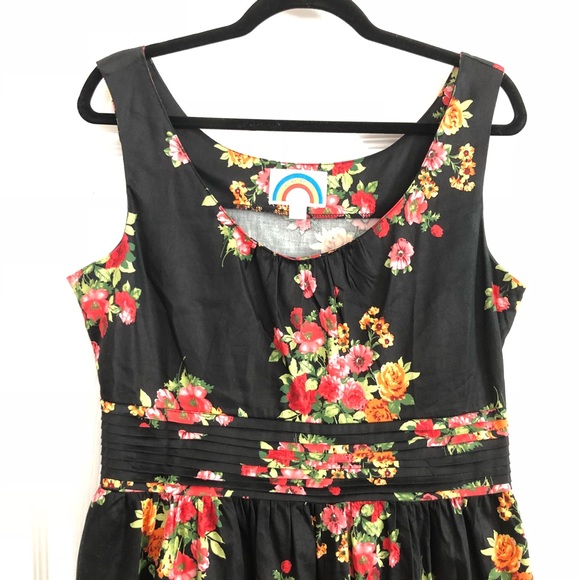 [ Sold ] Beautiful Floral Ruby Belle Dress, US Size 10 - Picture 2 of 6